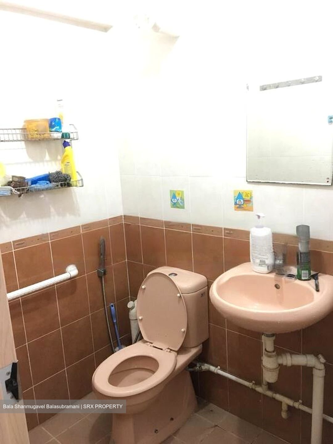 Blk 239 Gombak Gardens (Bukit Batok), HDB 3 Rooms #458184331